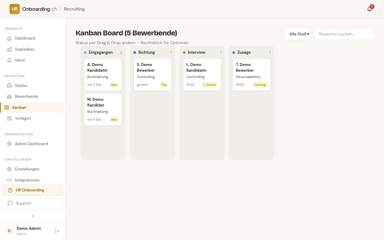 Kanban-Board mit vier Spalten Eingegangen, Sichtung, Interview, Zusage — je mit Bewerber-Karten samt Name, Bereich, Tag-Badge und Zeitstempel